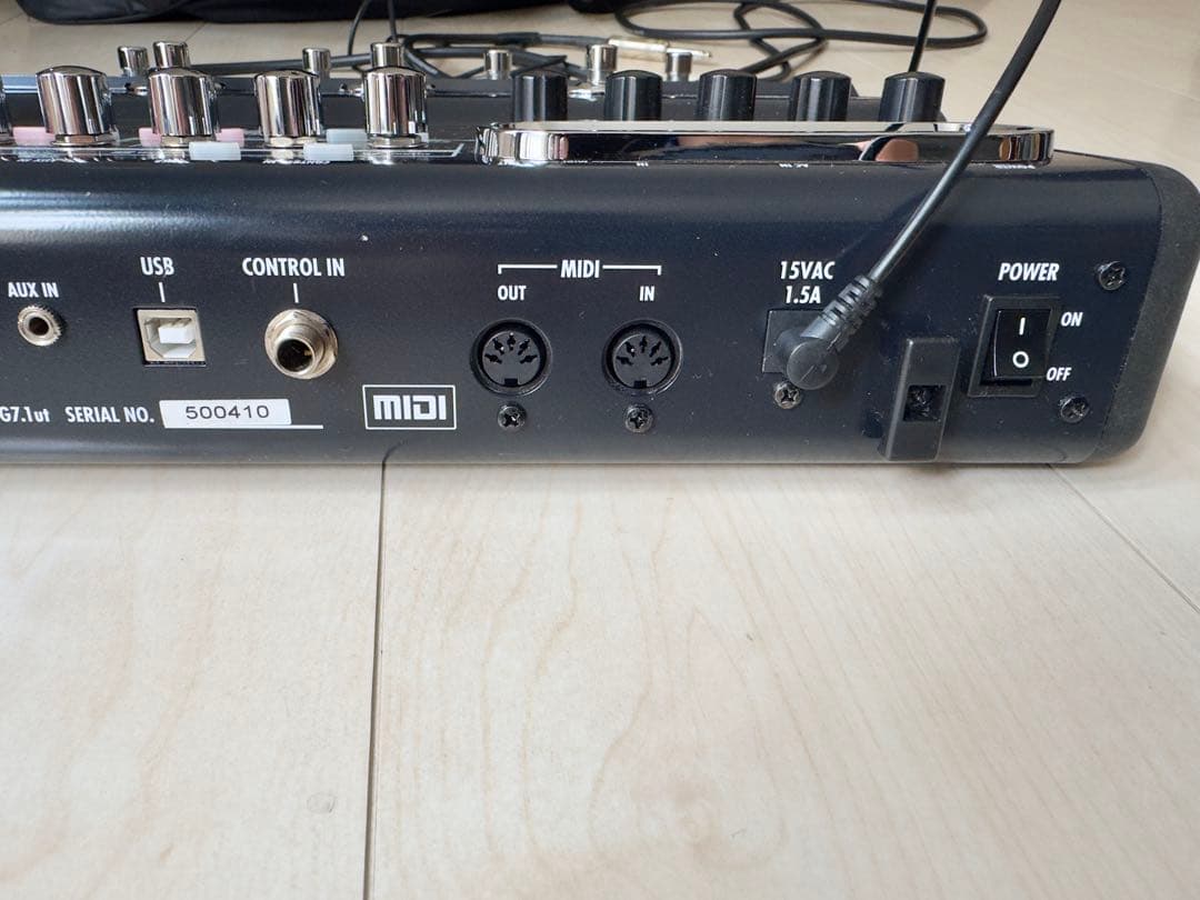 ZOOM G7.1ut ギターエフェクター　アダプター付属