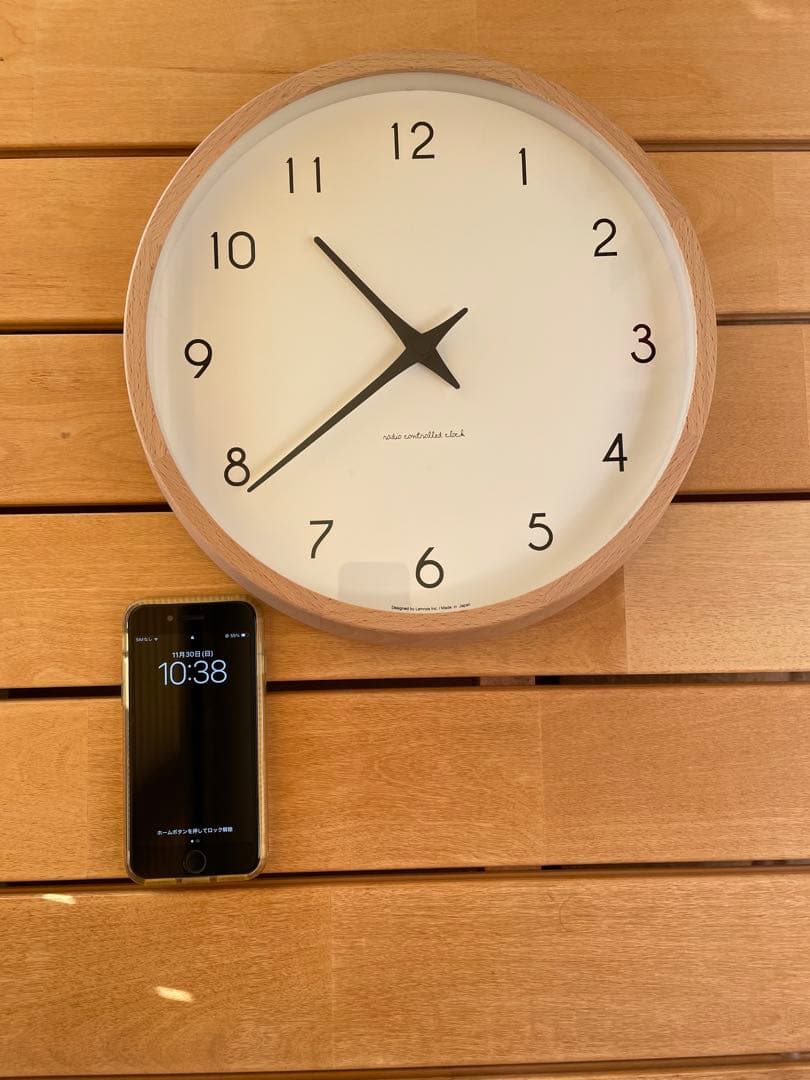 Lemnos 電波時計 壁掛け　無垢木製フレーム