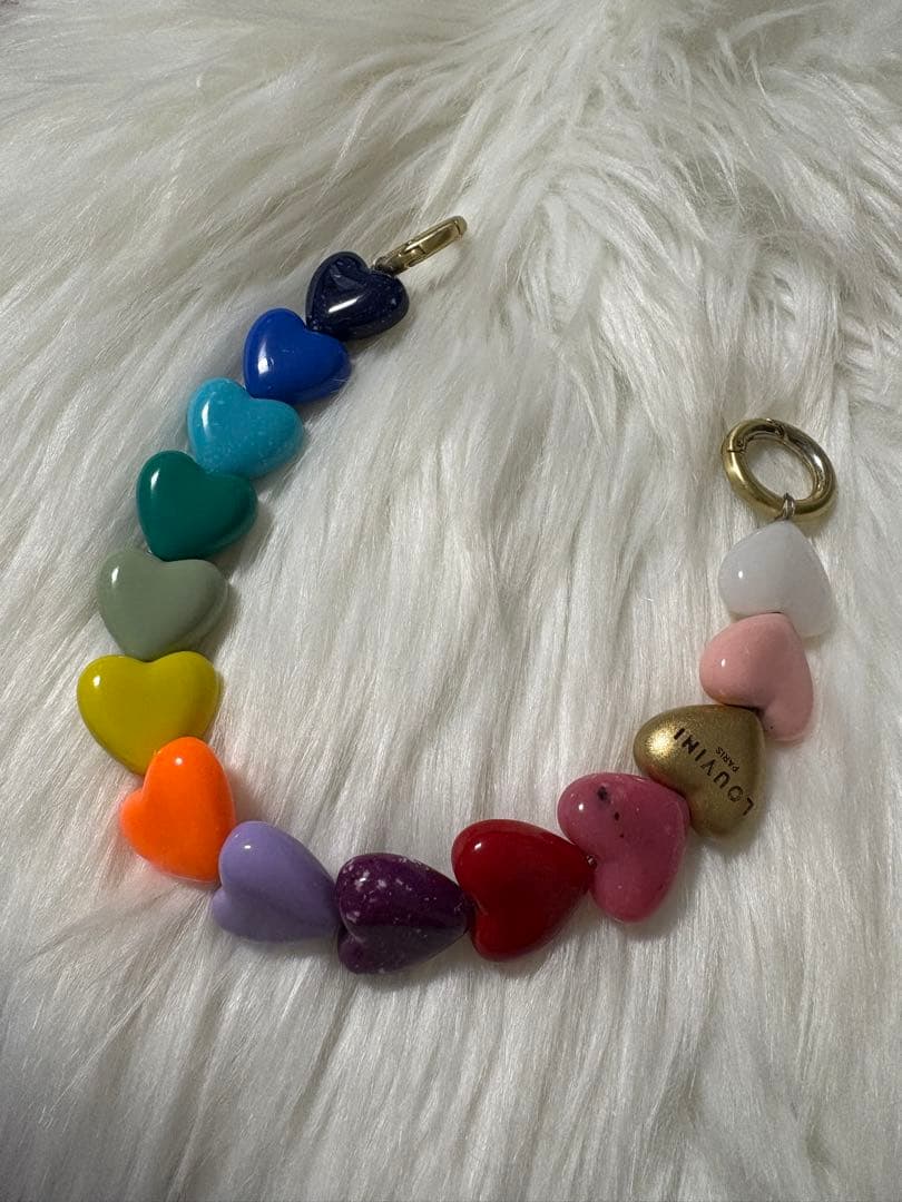 LOUVINI PARISルヴィニパリ ハート型ストラップ レインボー