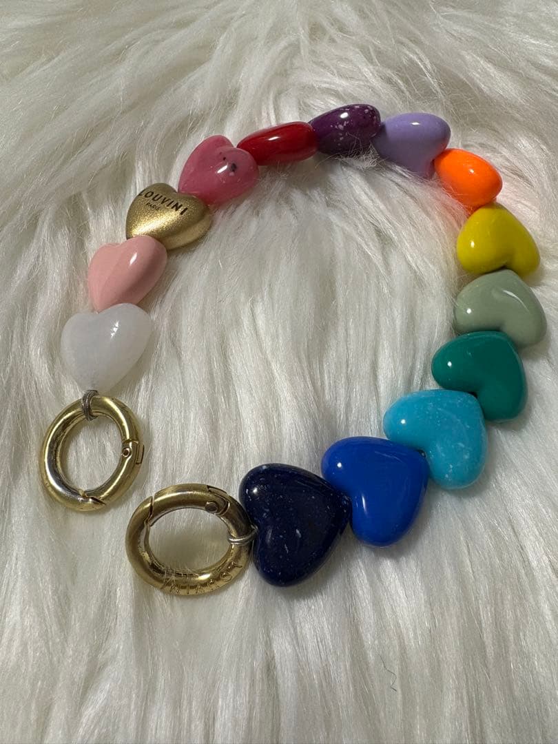 LOUVINI PARISルヴィニパリ ハート型ストラップ レインボー