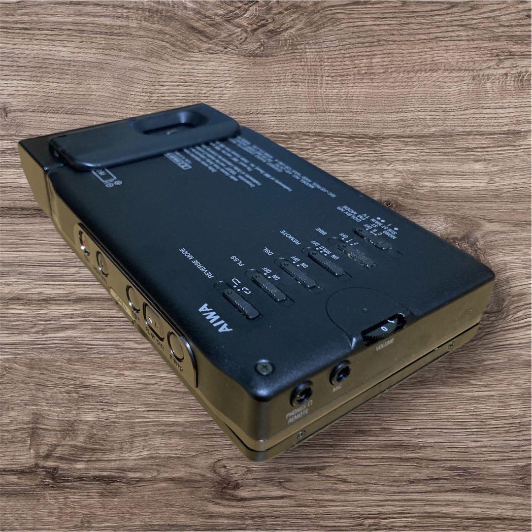 【訳あり】AIWA アイワ　ポータブルカセットプレーヤー HS-JX70