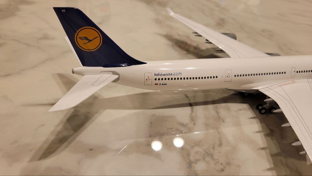herpa ルフトハンザ Airbus A340-600 1/200