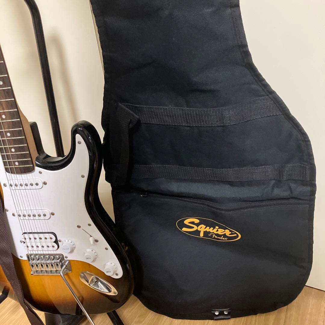 Squire by Fender ストラトキャスター エレキギター　ギグバッグ付