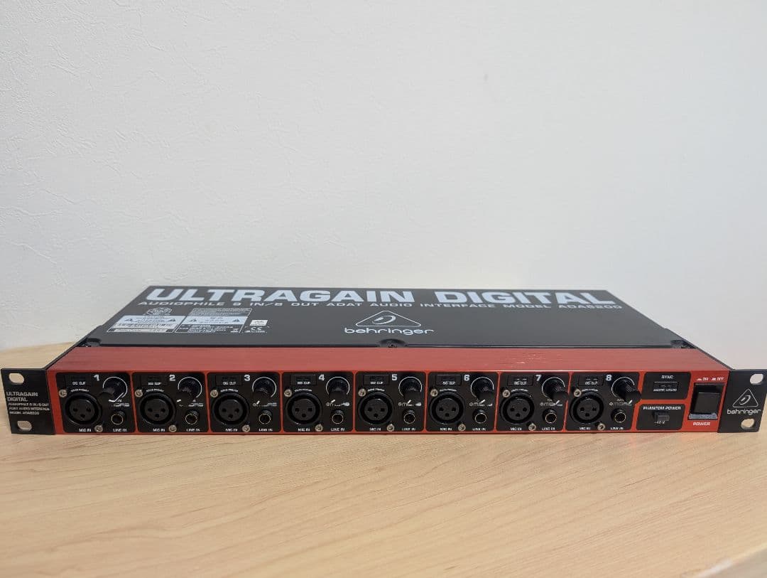 【未使用品】ULTRAGAIN DIGITAL ADA8200