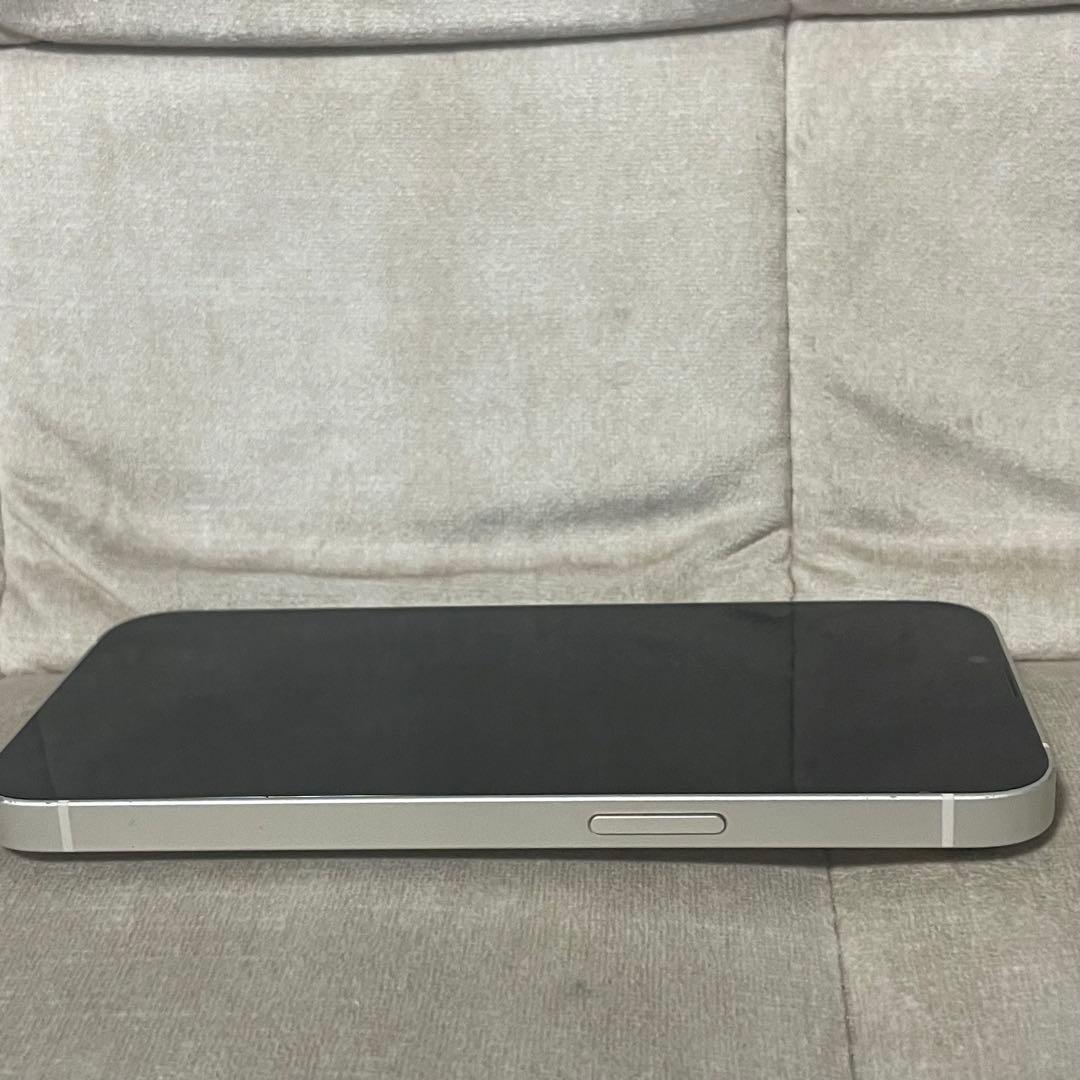 Apple iPhone 13 128GB スターライト