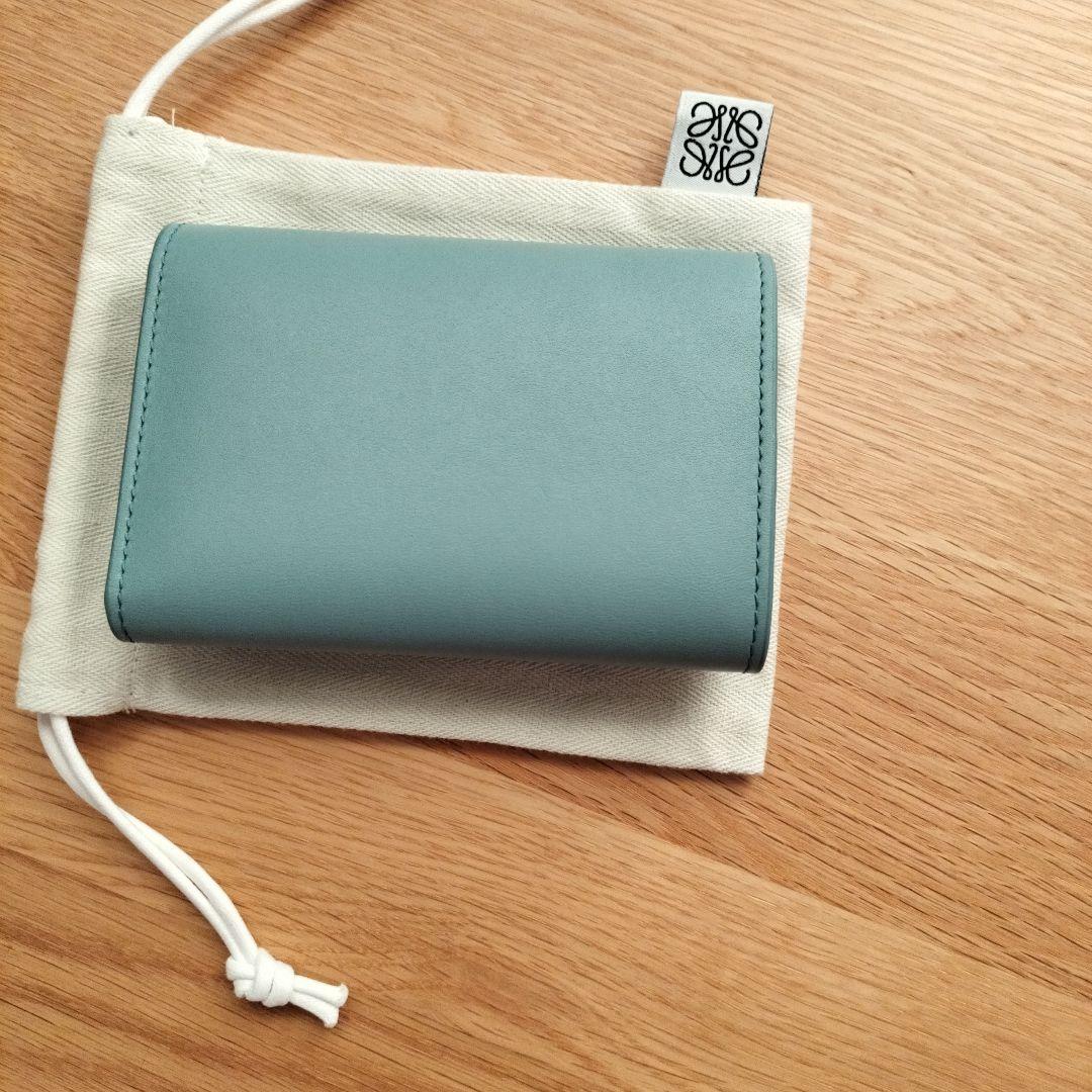 LOEVE 三つ折り財布 ミントグリーン