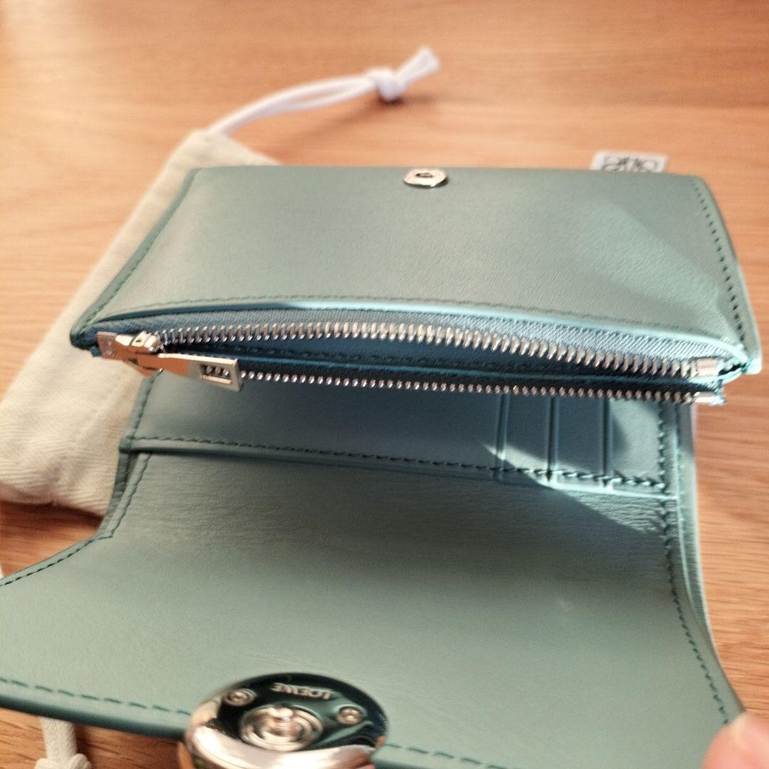 LOEVE 三つ折り財布 ミントグリーン
