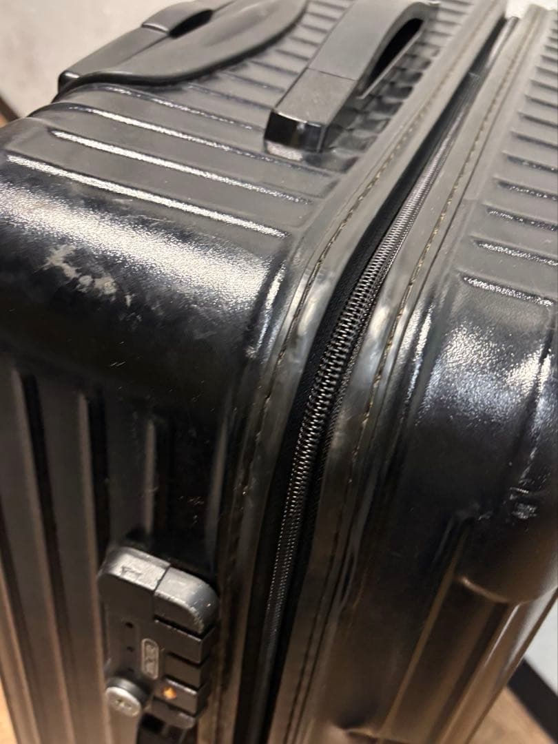 RIMOWAリモワ サルサ 63L 2輪 ブラック スーツケース キャリーケース