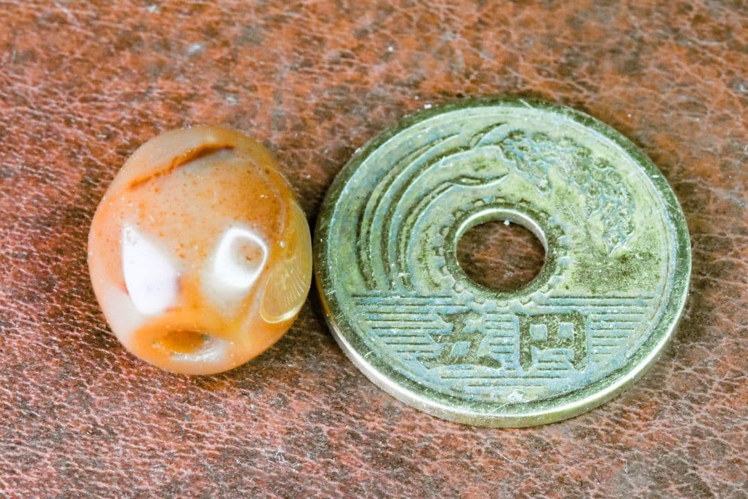 西アジア出土 アンティークカーネリアン 300〜500年前 朱砂　01