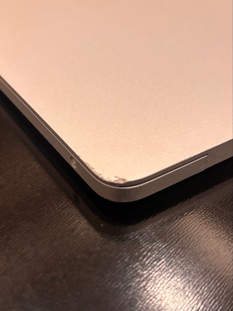 MacBook Pro 13インチ i5 8GB 256GB シルバー2017