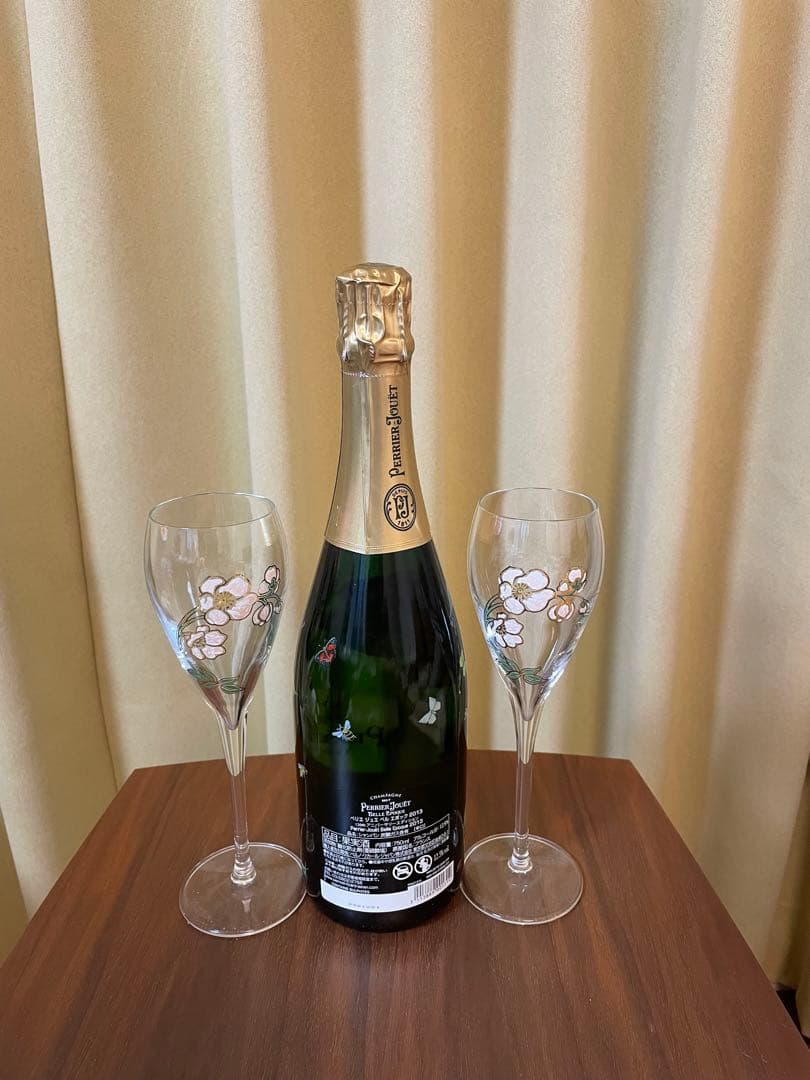 限定　ベル エポック 2013 ベルエポック　シャンパン　グラス