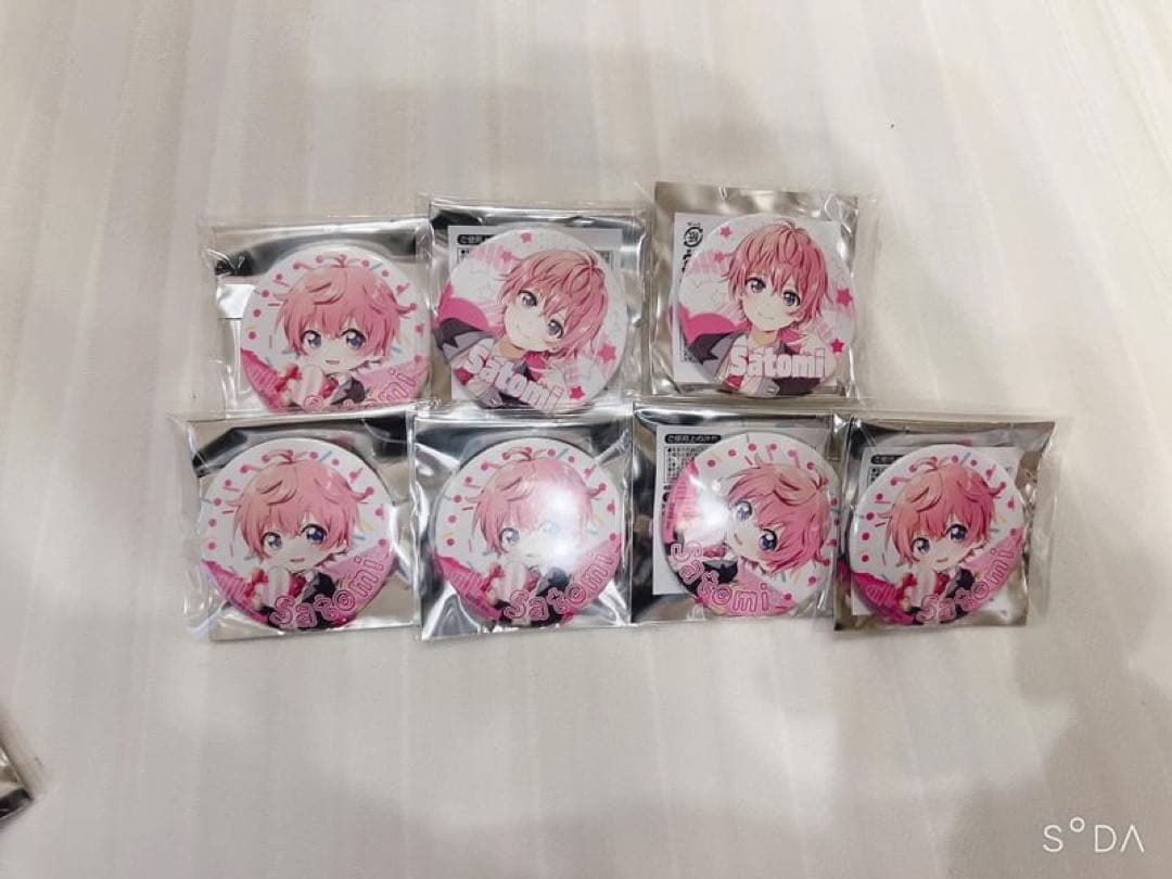 すとぷり　缶バッジ　2枚目以降各メン種類あり