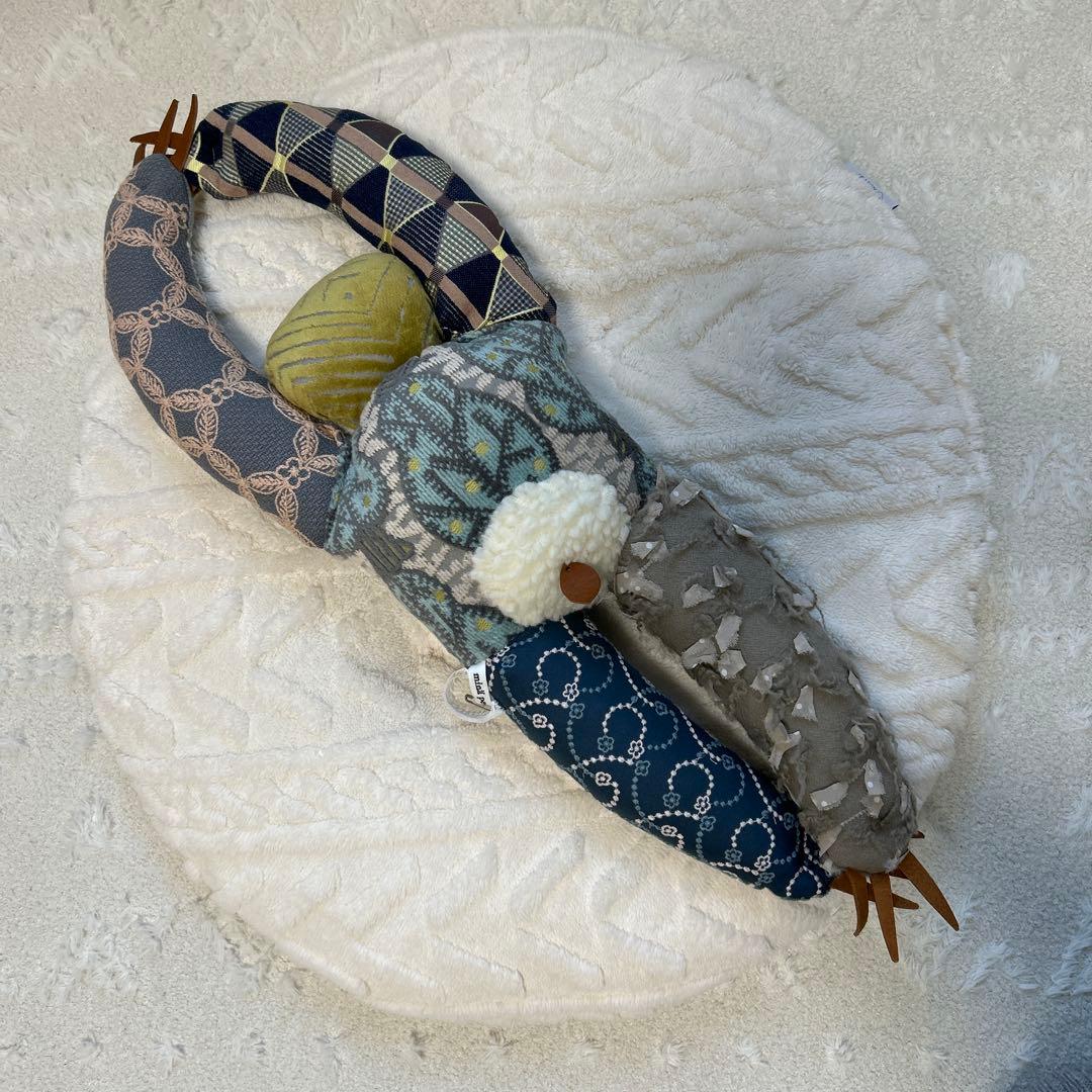 ミナペルホネン konomekaman コノメカマン　ナマケモノ