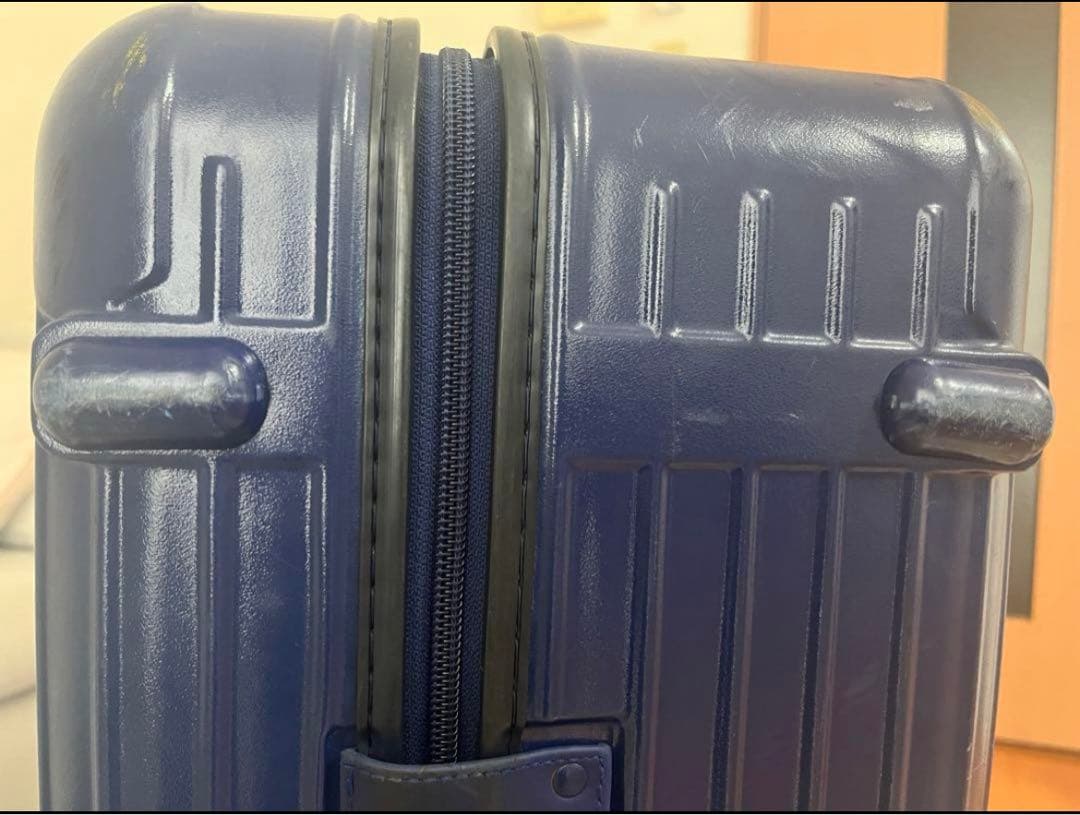 リモア　スーツケース　ネイビー