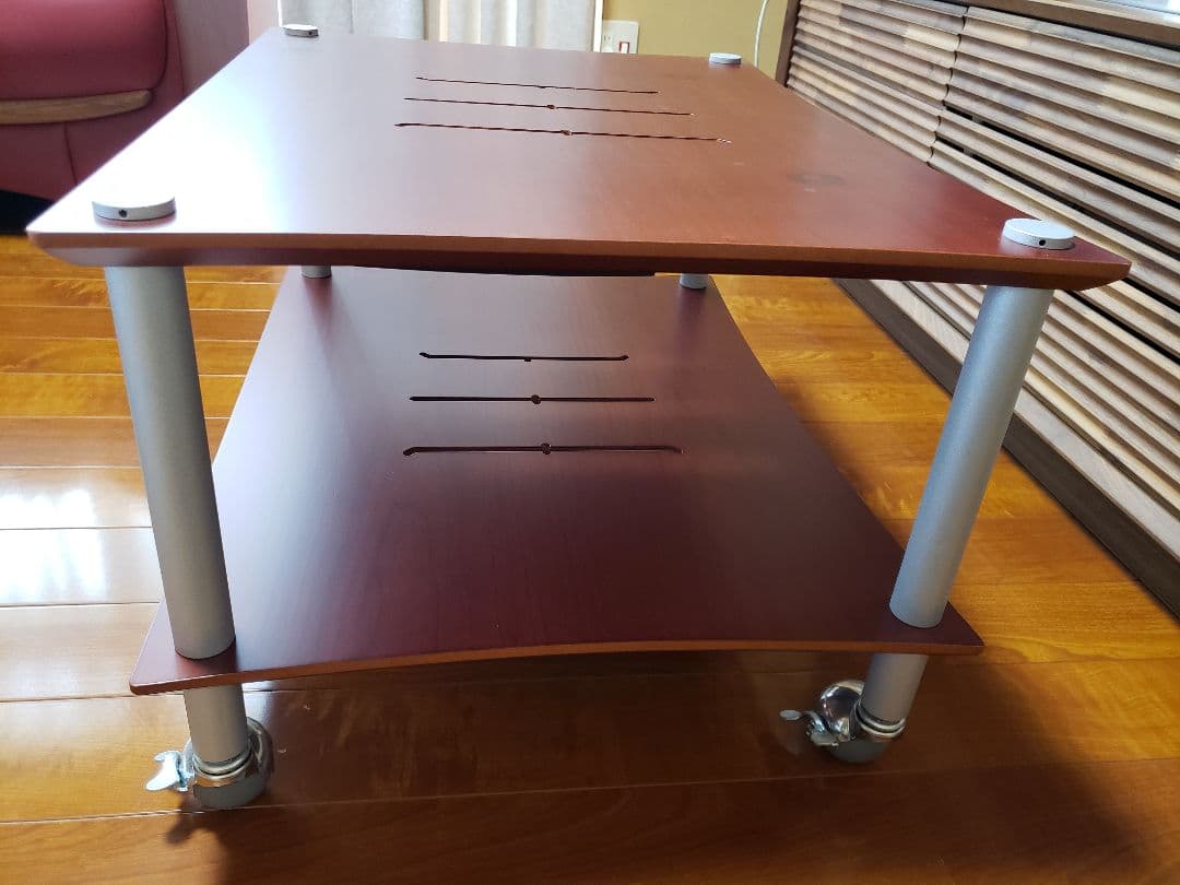 クアドラスパイアのオーディオラック