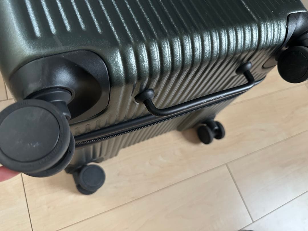 innovator イノベーター キャリーケース 92L オリーブドラブ