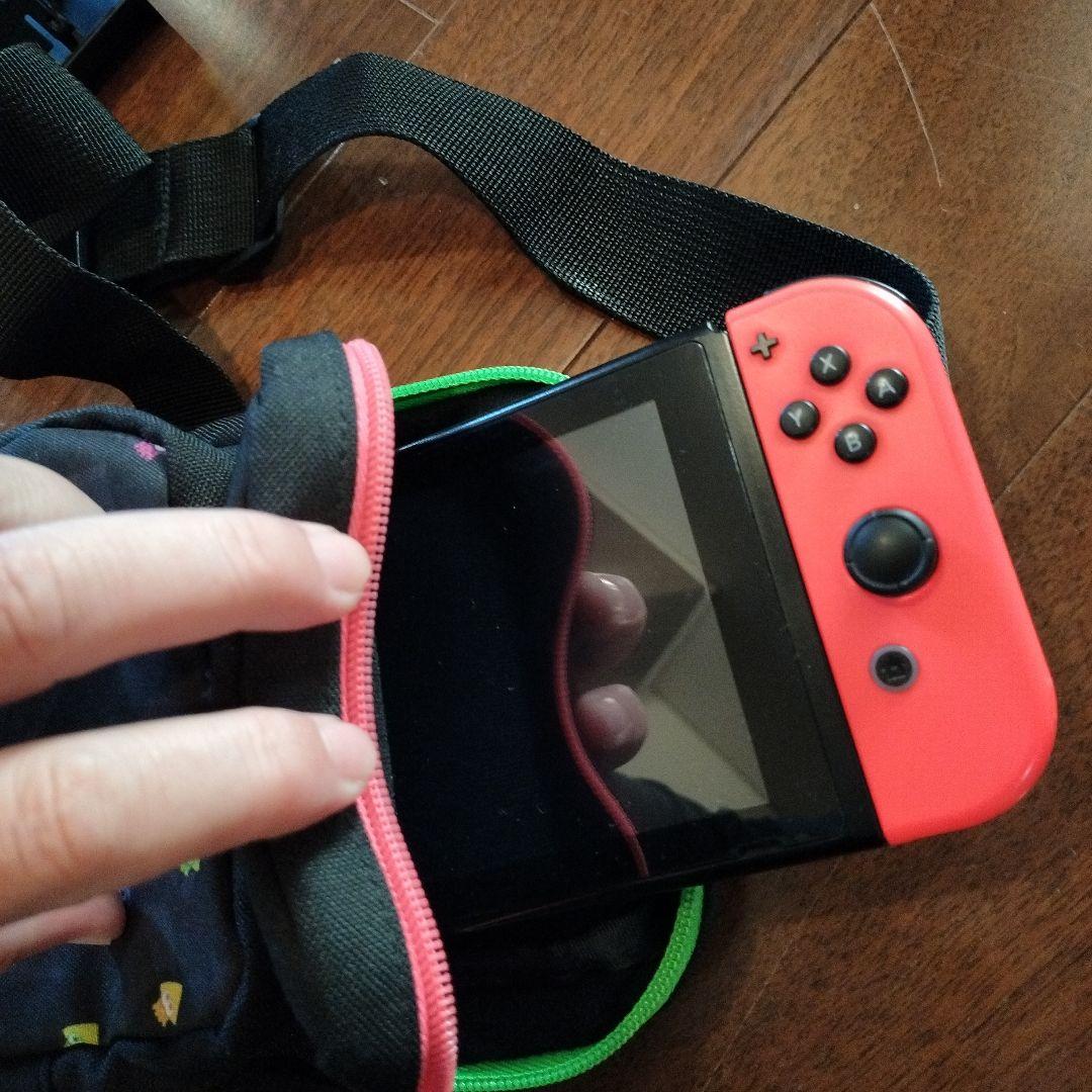 ス*ー様 Nintendo Switch本体と周辺機器セット