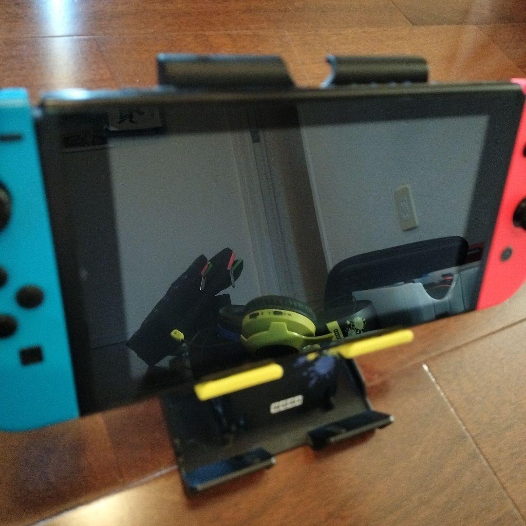 ス*ー様 Nintendo Switch本体と周辺機器セット