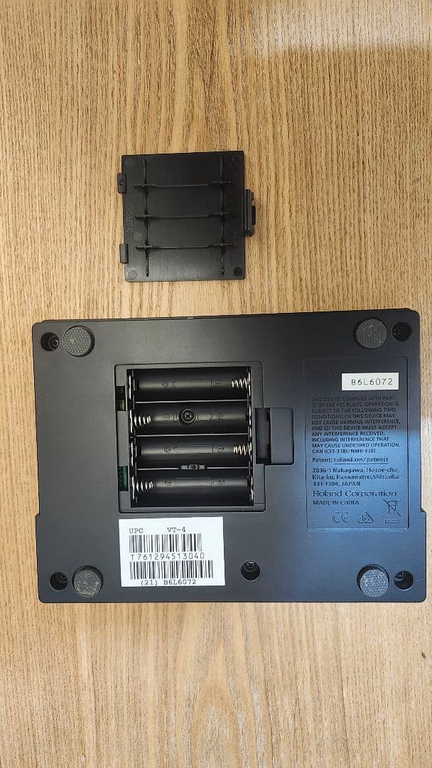 【送料込】Roland VT-4 ボイストランスフォーマー 箱付き【匿名配送】