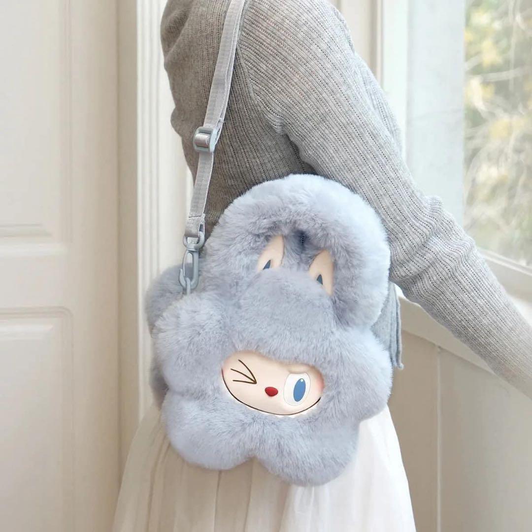 THE MONSTERS Classic Plush Flower Bag 水色