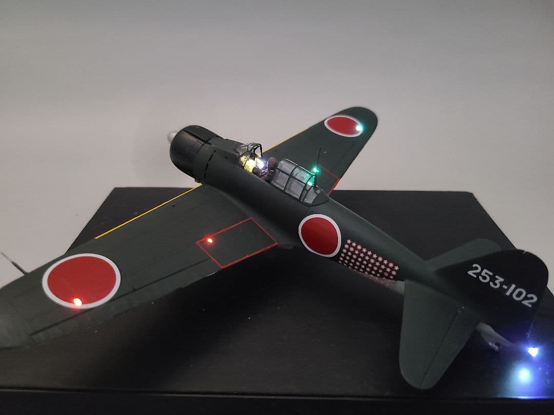 零式艦上戦闘機21型 岩本 徹三 飛曹長搭乗機リアルモーターライズ完成品