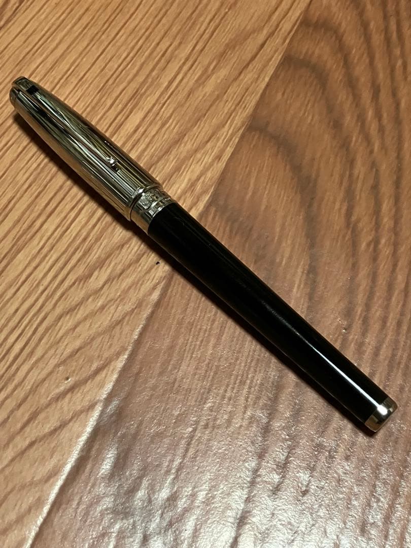 S.T. Dupont 万年筆 ペン先18K 750 エステーデュポン ブラック