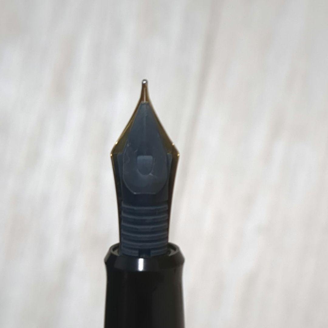 A.DUNHILL ダンヒル 万年筆 AD2000 ゴールドプレート バーレイM