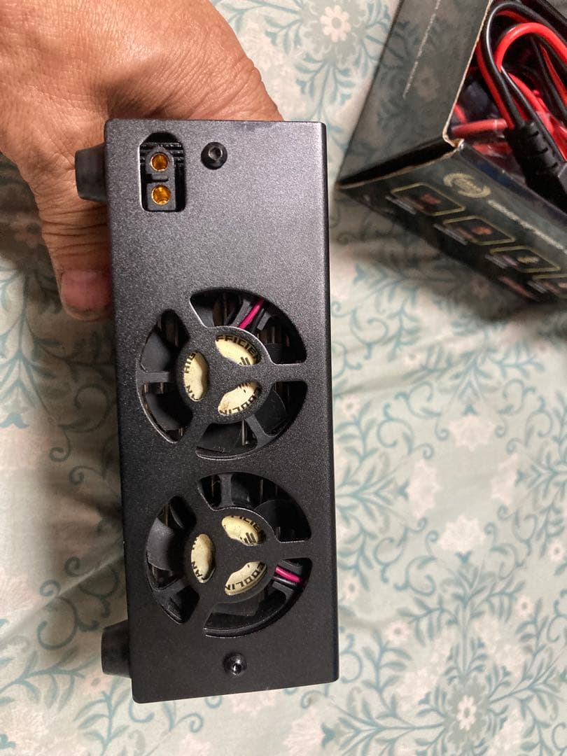 マッチモア　最上級充放電器 ダブルアクセル　同時に2本充放電