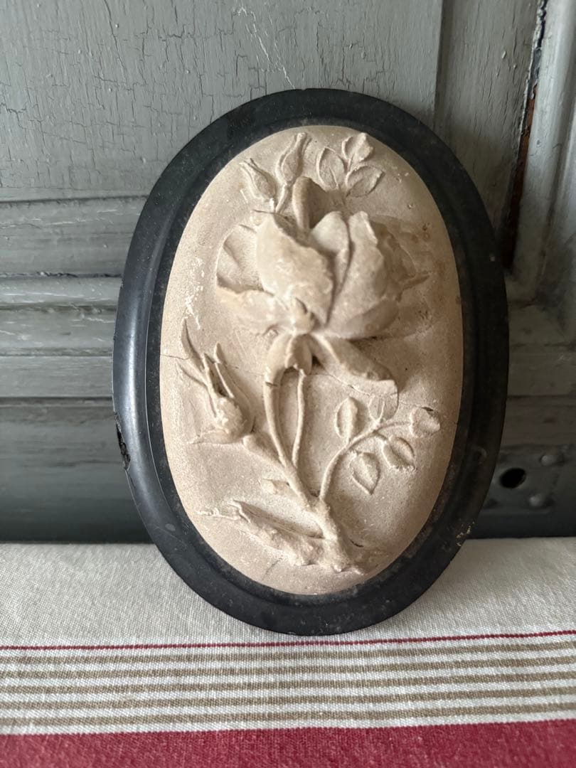 フランスアンティーク　花とバラの彫刻 アンティーク雑貨