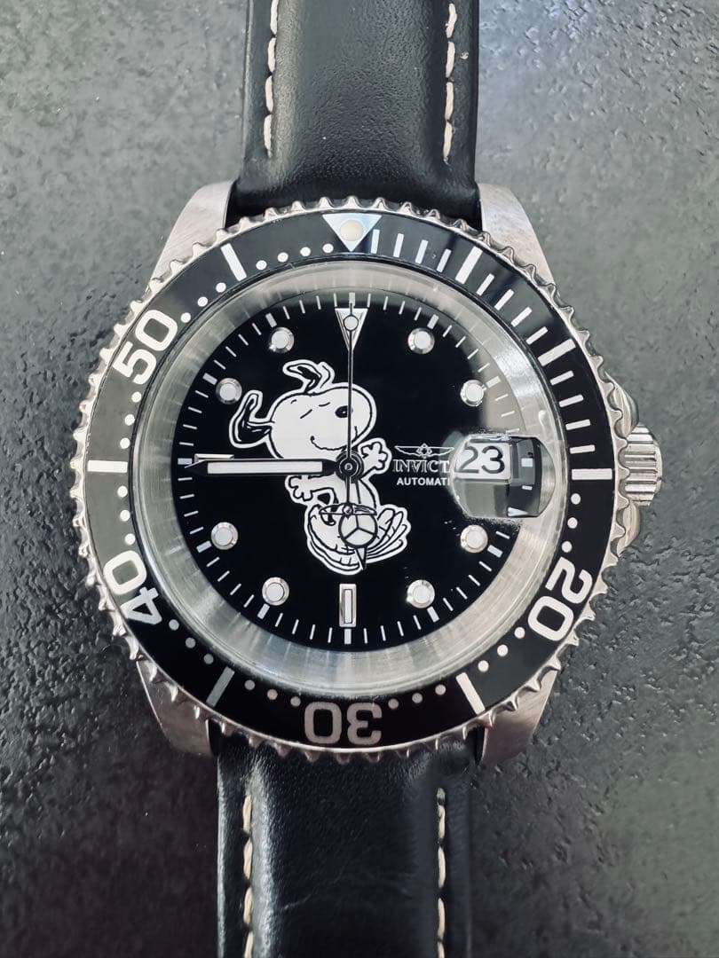 INVICTA スヌーピーコラボ　自動巻腕時計