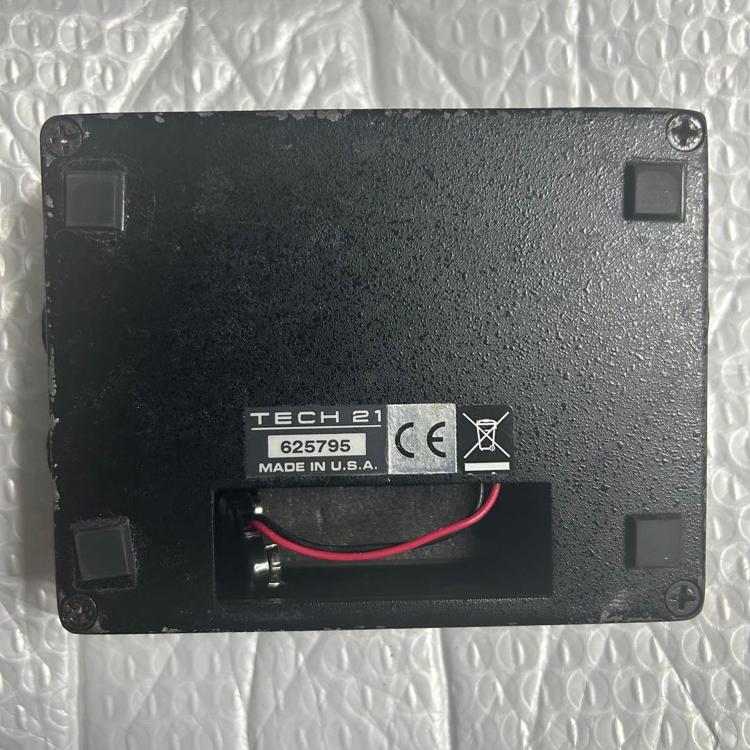 【日曜まで値下、廃盤・旧型】TECH21 SANSAMP BASS D