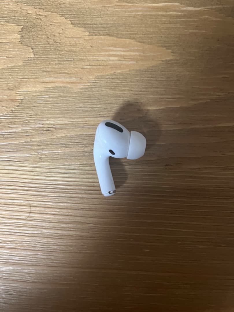 AirPods Pro 左耳のみ