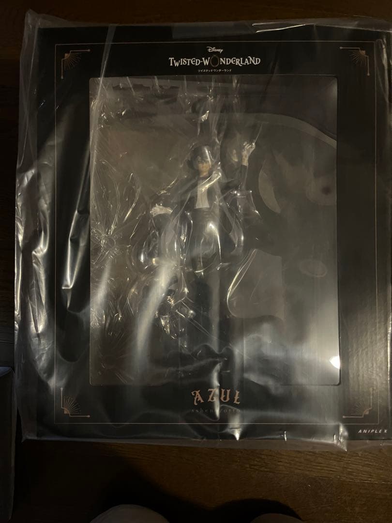 【期間限定値下】ツイステ　アズール・アーシェングロット　1/8スケールフィギュア