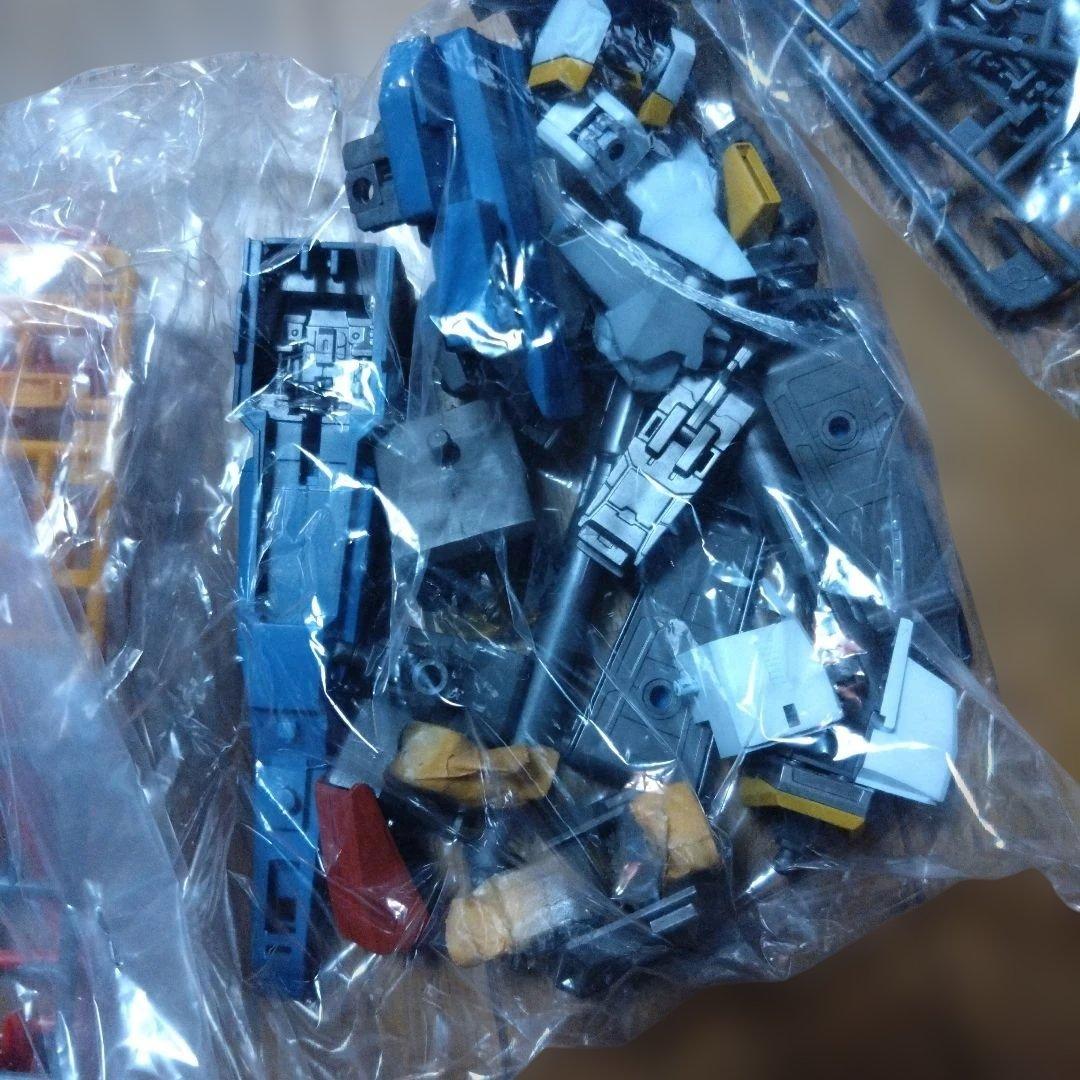 MG 1/100 BANDAI MSZ-010 ZZガンダム プラモデル