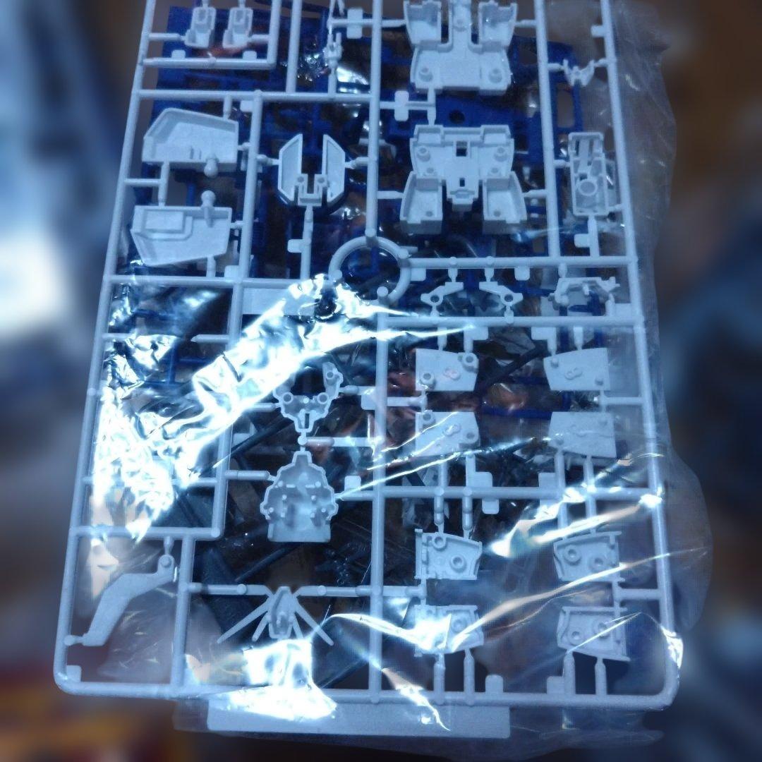 MG 1/100 BANDAI MSZ-010 ZZガンダム プラモデル