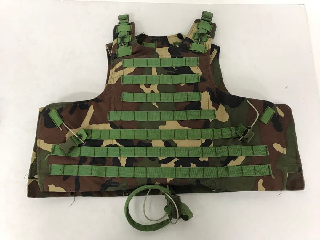 ミリタリーアイテム まとめ売り プロテクター バッグ