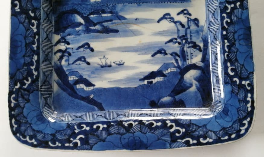 古伊万里　角皿