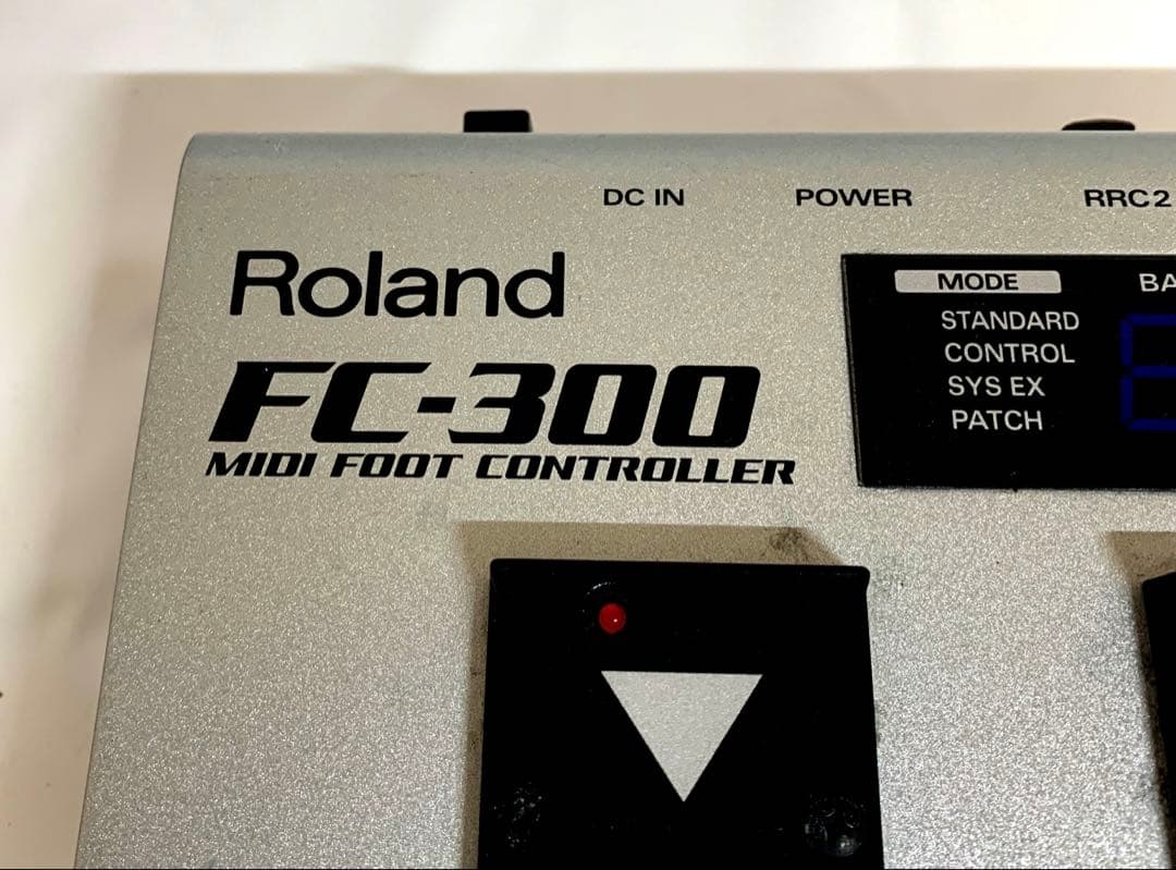 ROLAND FC-300 MIDIフットコントローラー