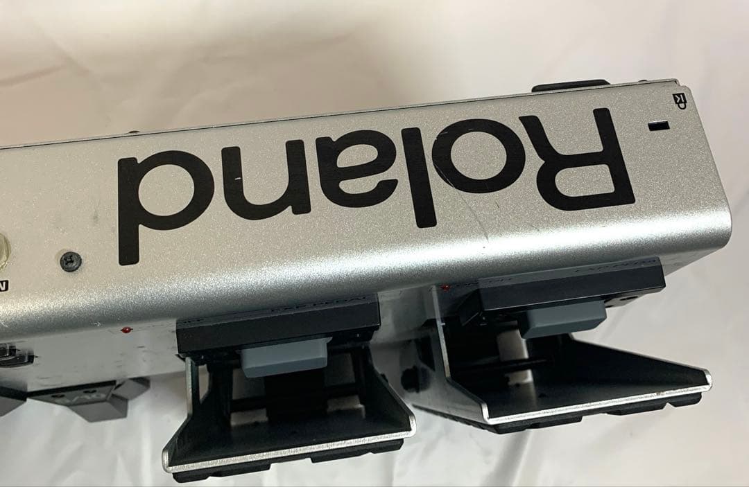ROLAND FC-300 MIDIフットコントローラー
