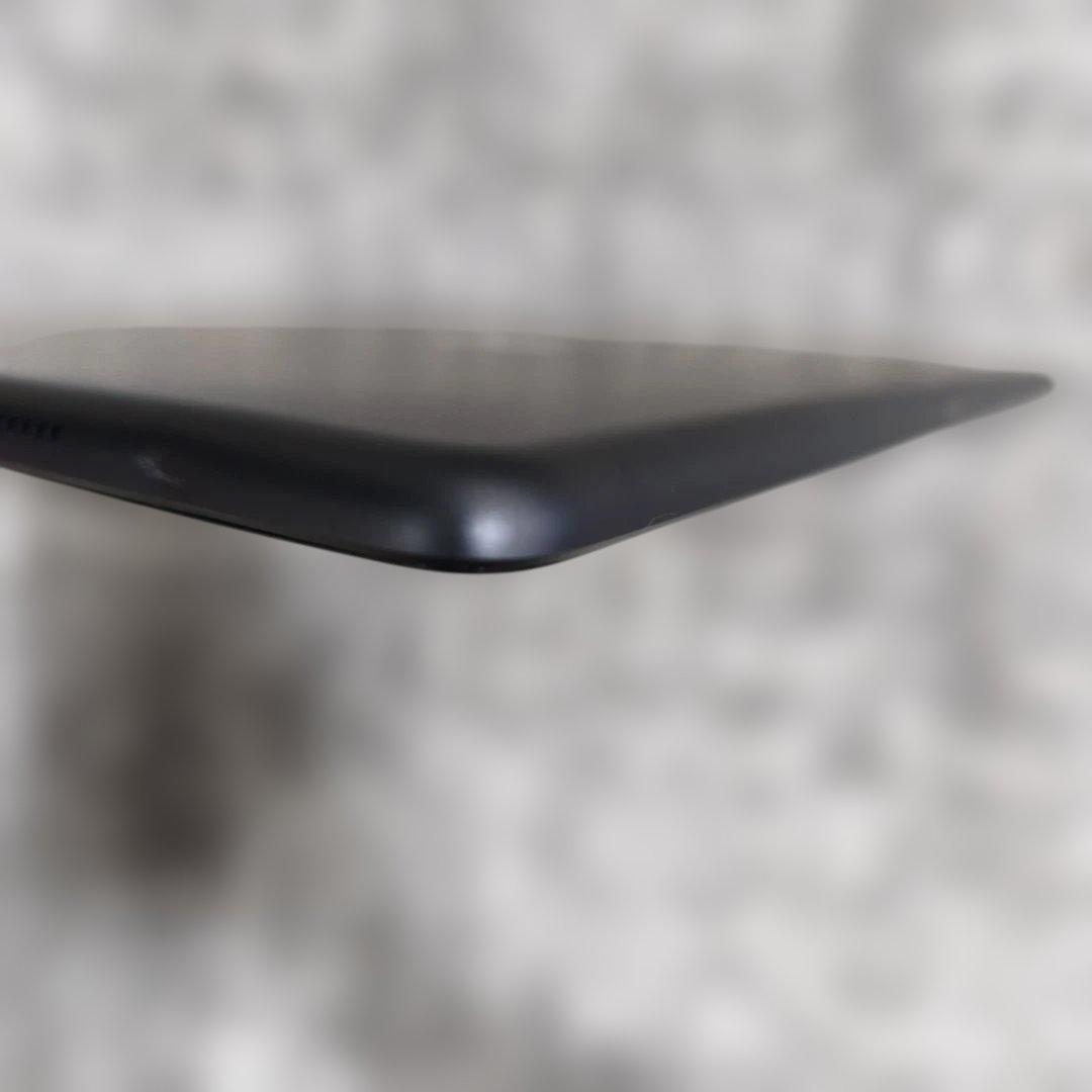 Apple iPad (第8世代) 32GB