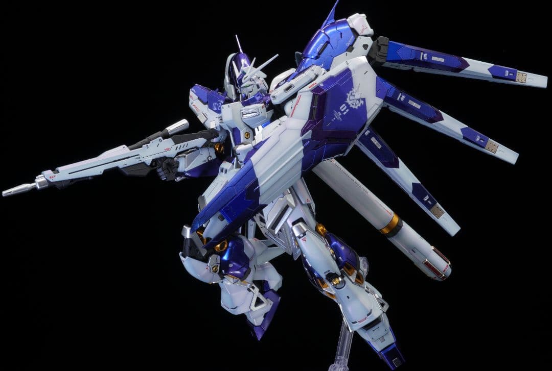 RG 1/144 Hi-vガンダム 完成品 塗装品