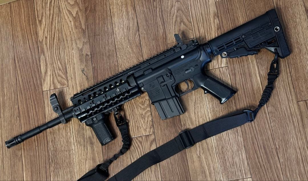 東京マルイ　スタンダード電動ガン　M4 A1カスタム　おまけスコープ付