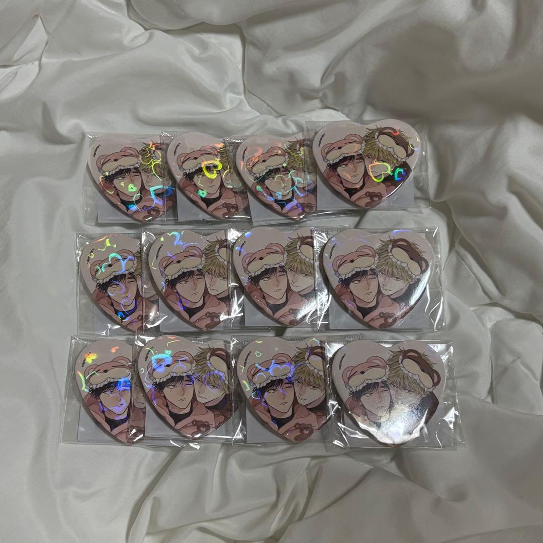 40までにしたい10のこと　ラブラブハート缶バッジ 12点セット マミタ