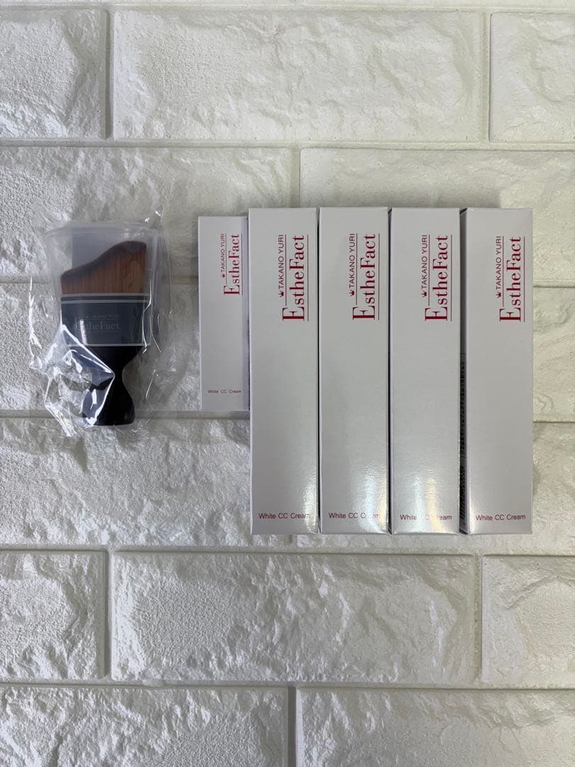 たかの友梨 エステファクト ホワイトCCクリーム 未使用　未開封