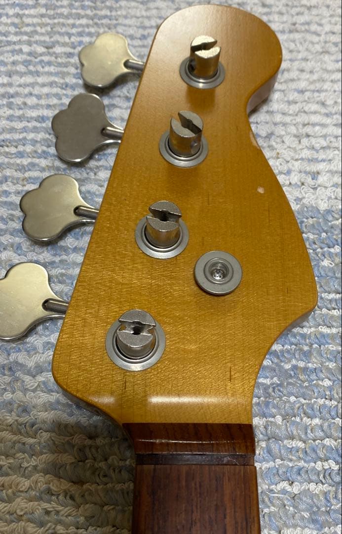 メイプル柾目　ジャズベースネック　国内工房