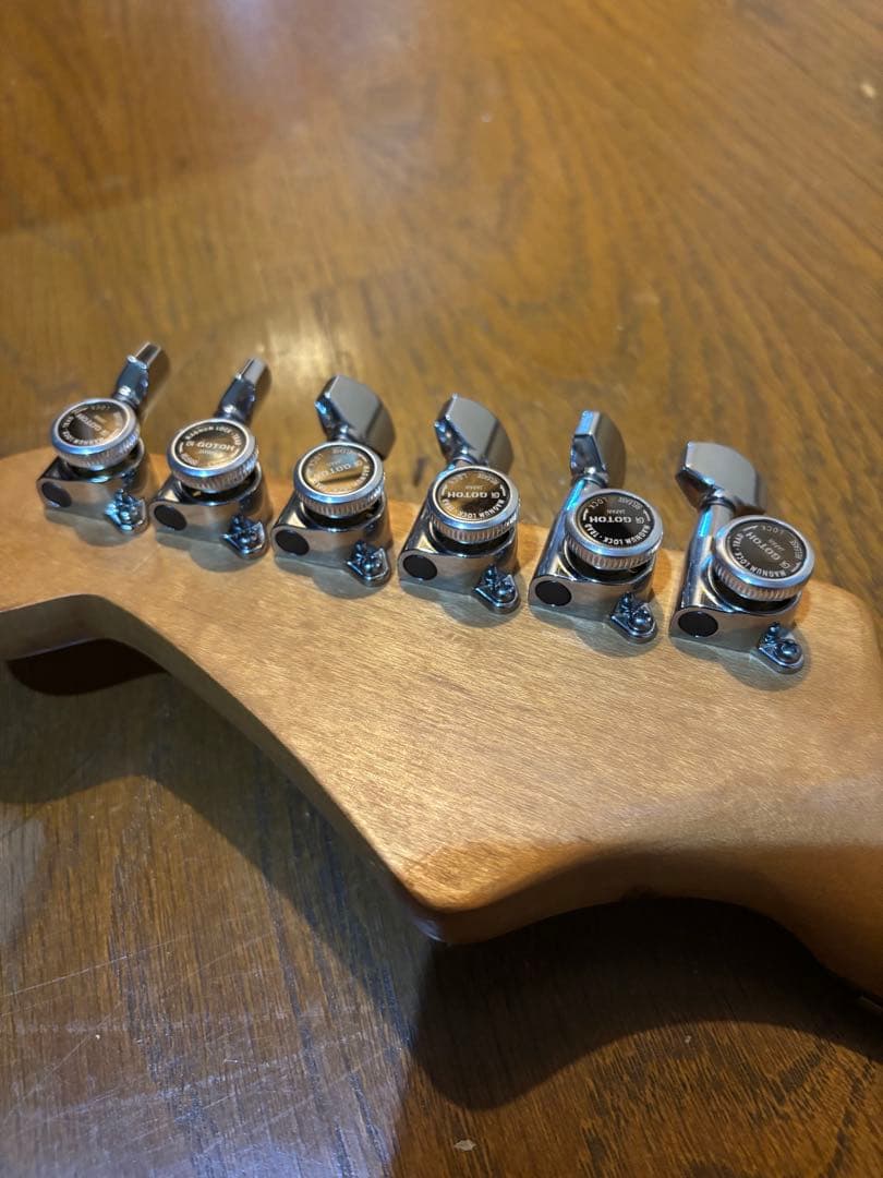 バッカス ストラトタイプ24フレット