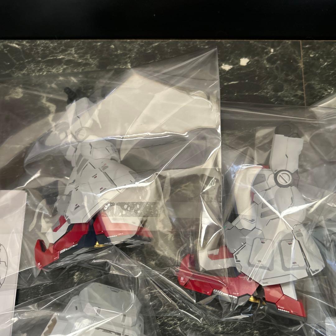 1/100 GP02 ガンダム試作2号機サイサリス　ガンプラ、プラモデル完成品