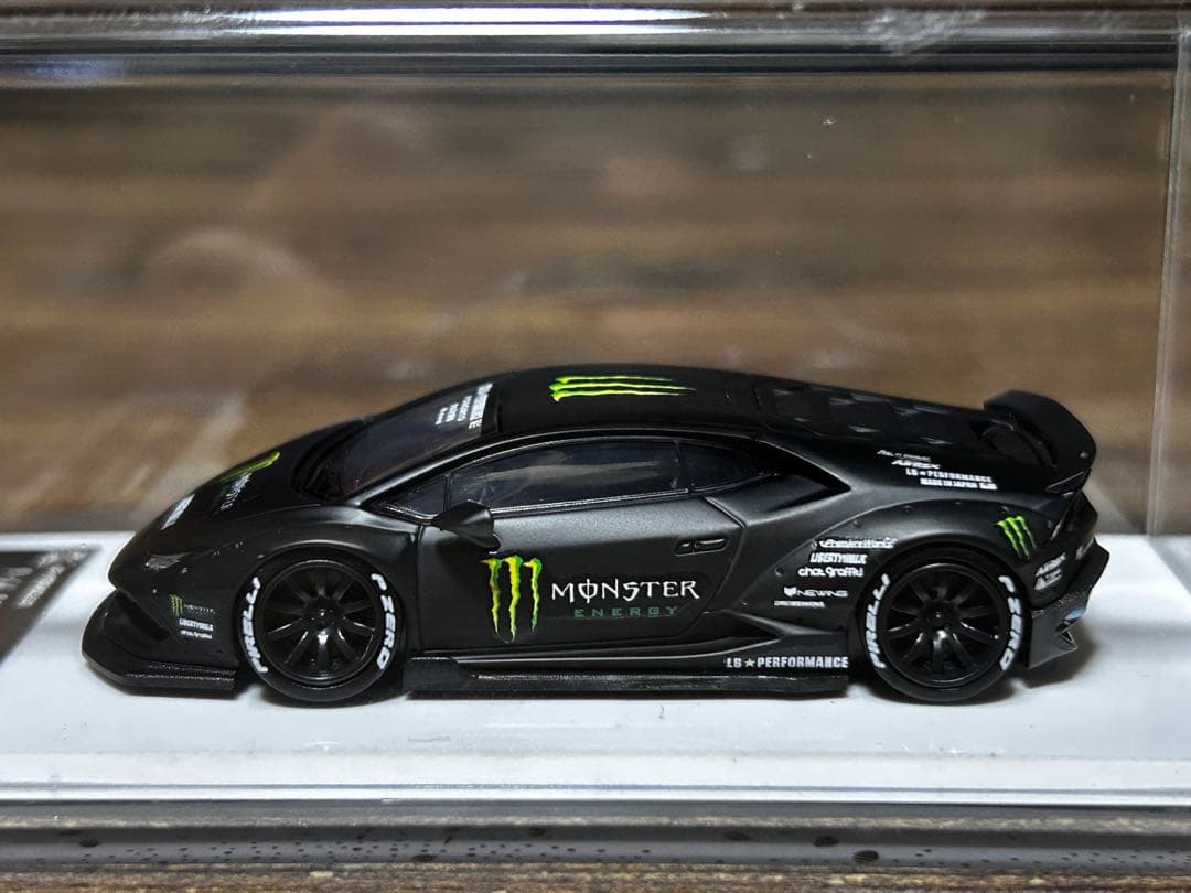 ミニカー Lamborghini Huracan Monster Energy 1/64
