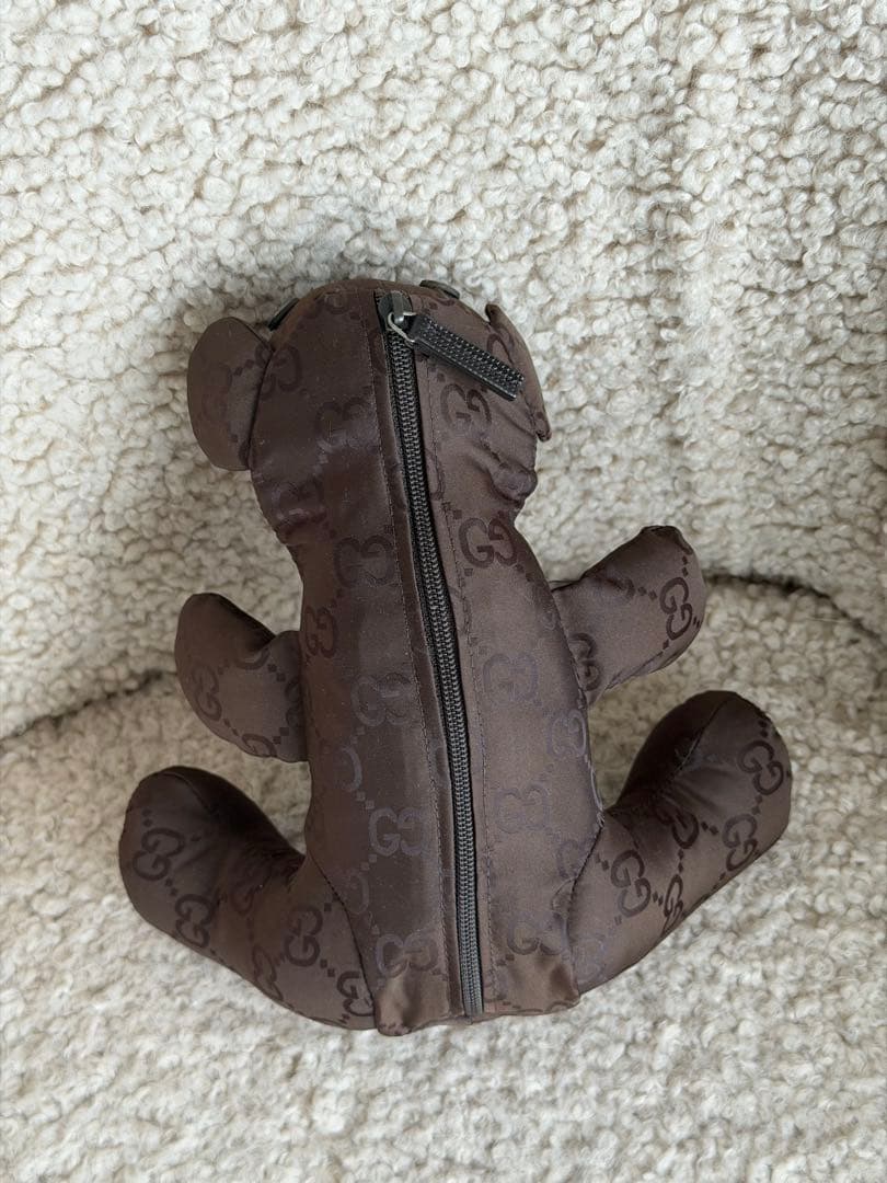 Gucci ブラウン クマ型 ぬいぐるみ　キーホルダー