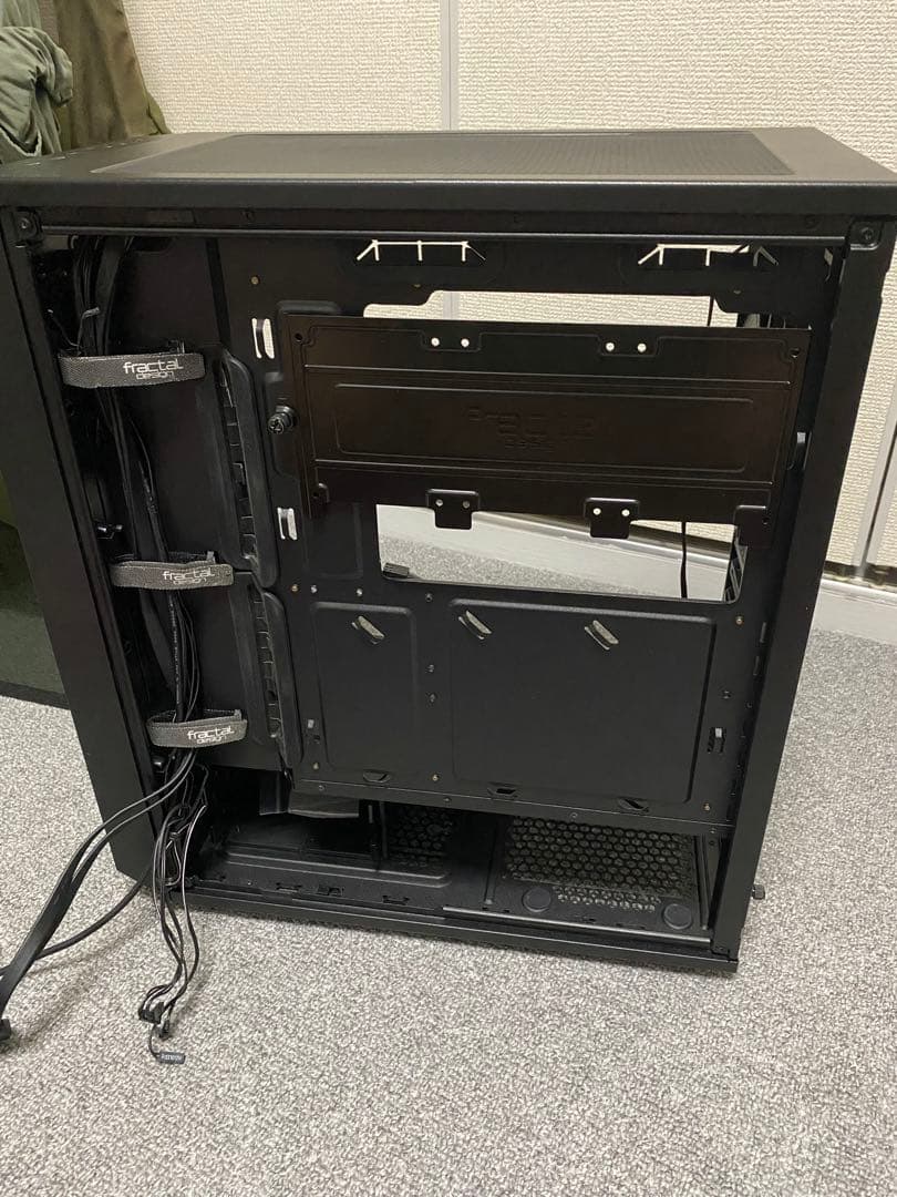 Fractal Design Meshify C Dark TG PCケース